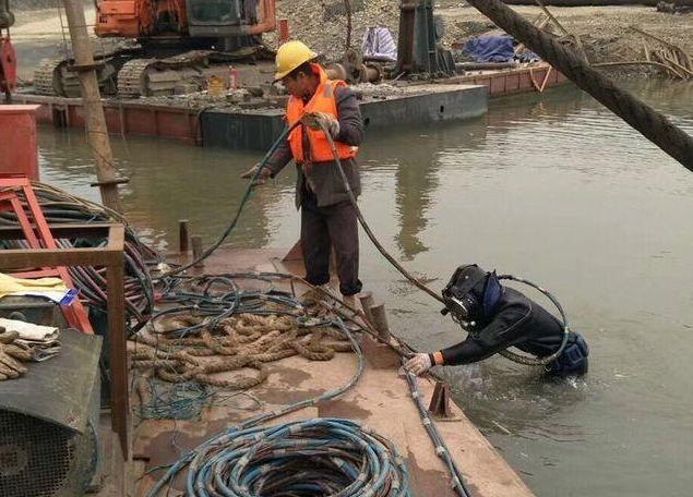 泉州潜水封堵打捞